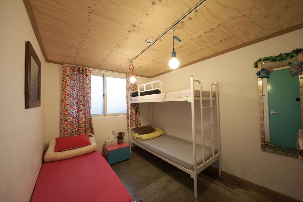 Hongdae Lazy Fox Hostel In Seoul Ngoại thất bức ảnh